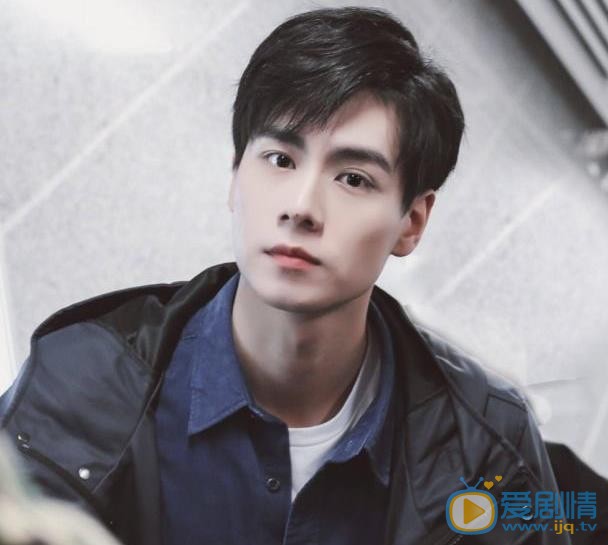 亲爱的热爱的吴白的饰演者是谁？吴白人物性格介绍