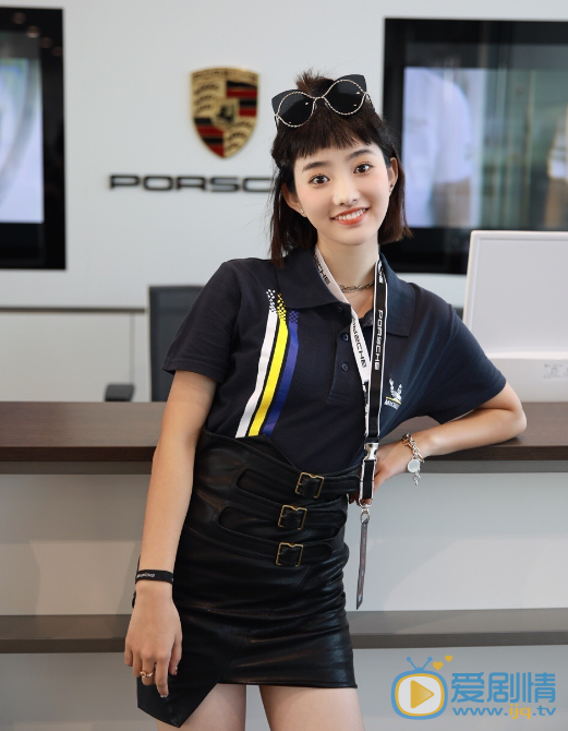朱玉甜美车展照 朱玉高清写真_朱玉高清剧照