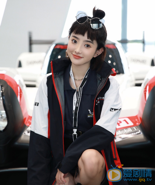 朱玉甜美车展照 朱玉高清写真_朱玉高清剧照
