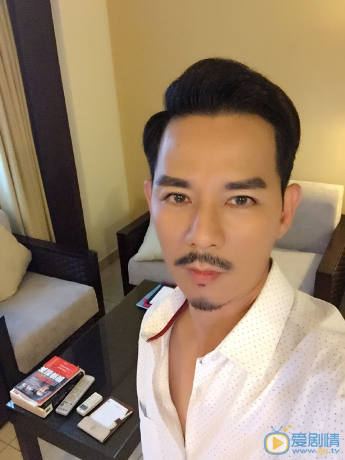 王耿豪自拍照图片 王耿豪高清写真_王耿豪高清剧照