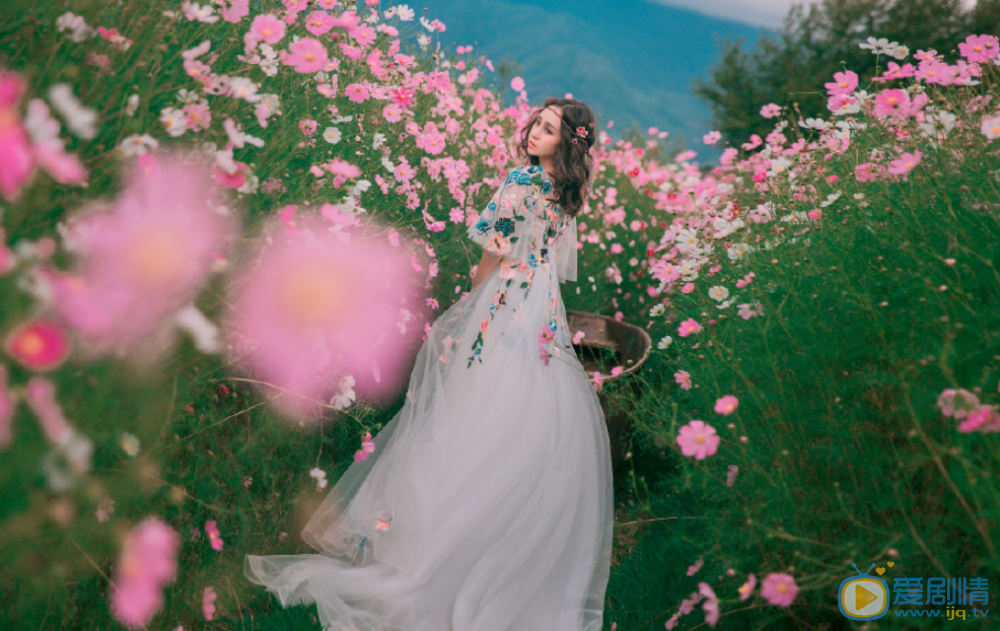 邵伟诗花仙子写真 邵伟诗高清写真_邵伟诗高清剧照