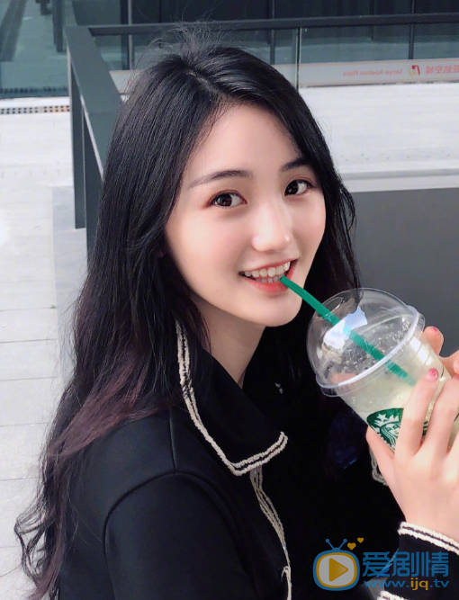 梁咏妮甜美写真 梁咏妮高清写真_梁咏妮高清剧照