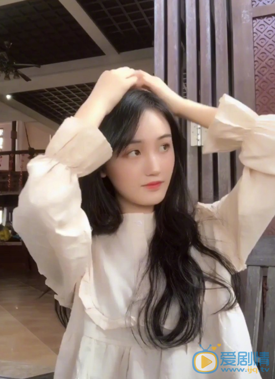 梁咏妮甜美写真 梁咏妮高清写真_梁咏妮高清剧照