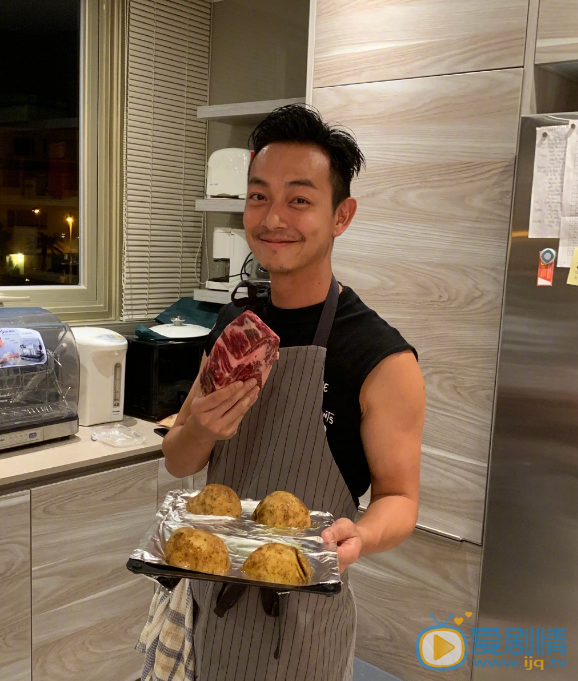 梁竞徽生活照 梁竞徽高清写真_梁竞徽高清剧照