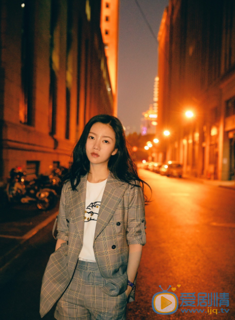 陈娅安时尚街拍 陈娅安高清写真_陈娅安高清剧照