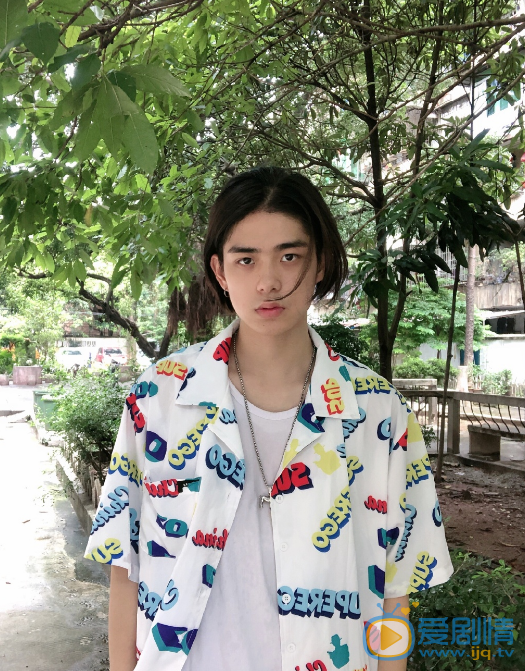 柯博伦户外写真 柯博伦高清写真_柯博伦高清剧照