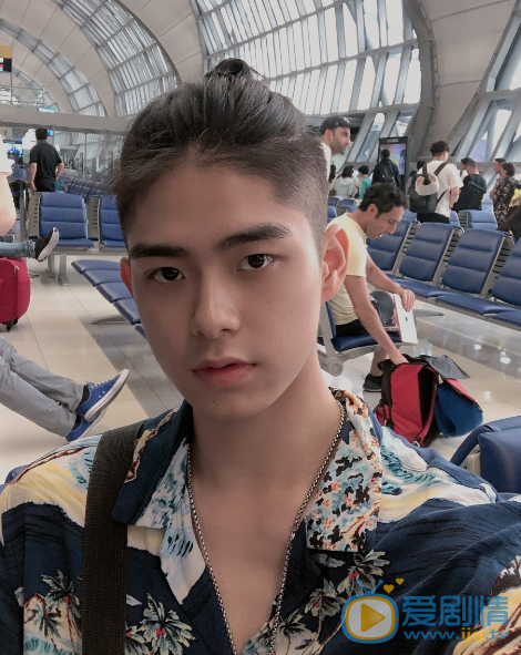 柯博伦户外写真 柯博伦高清写真_柯博伦高清剧照