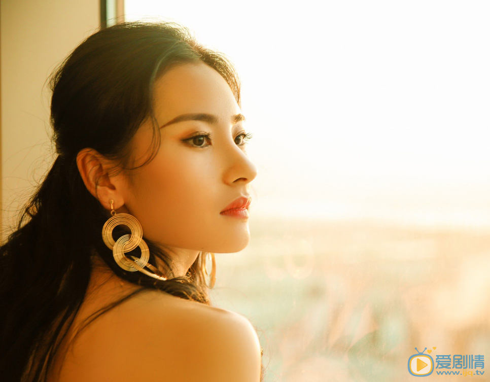 王季明珠活动照写真 王季明珠高清写真_王季明珠高清剧照