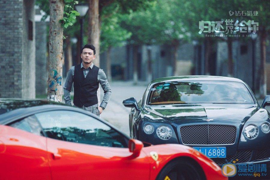 杨烁《归还世界给你》剧照 杨烁高清写真_杨烁高清剧照