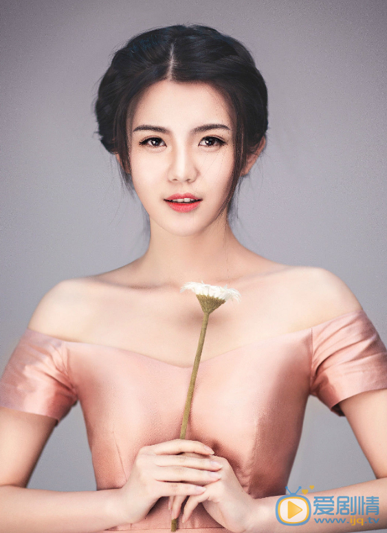施潮锦子优雅写真图片 施潮锦子高清写真_施潮锦子高清剧照