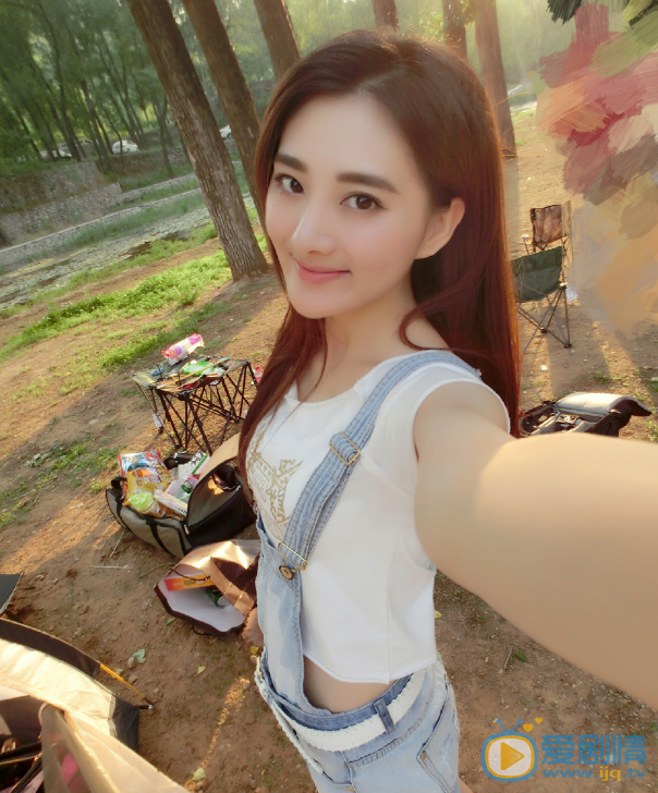 欧倩如户外照