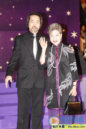 元华舞台照图片 元华高清写真_元华高清剧照