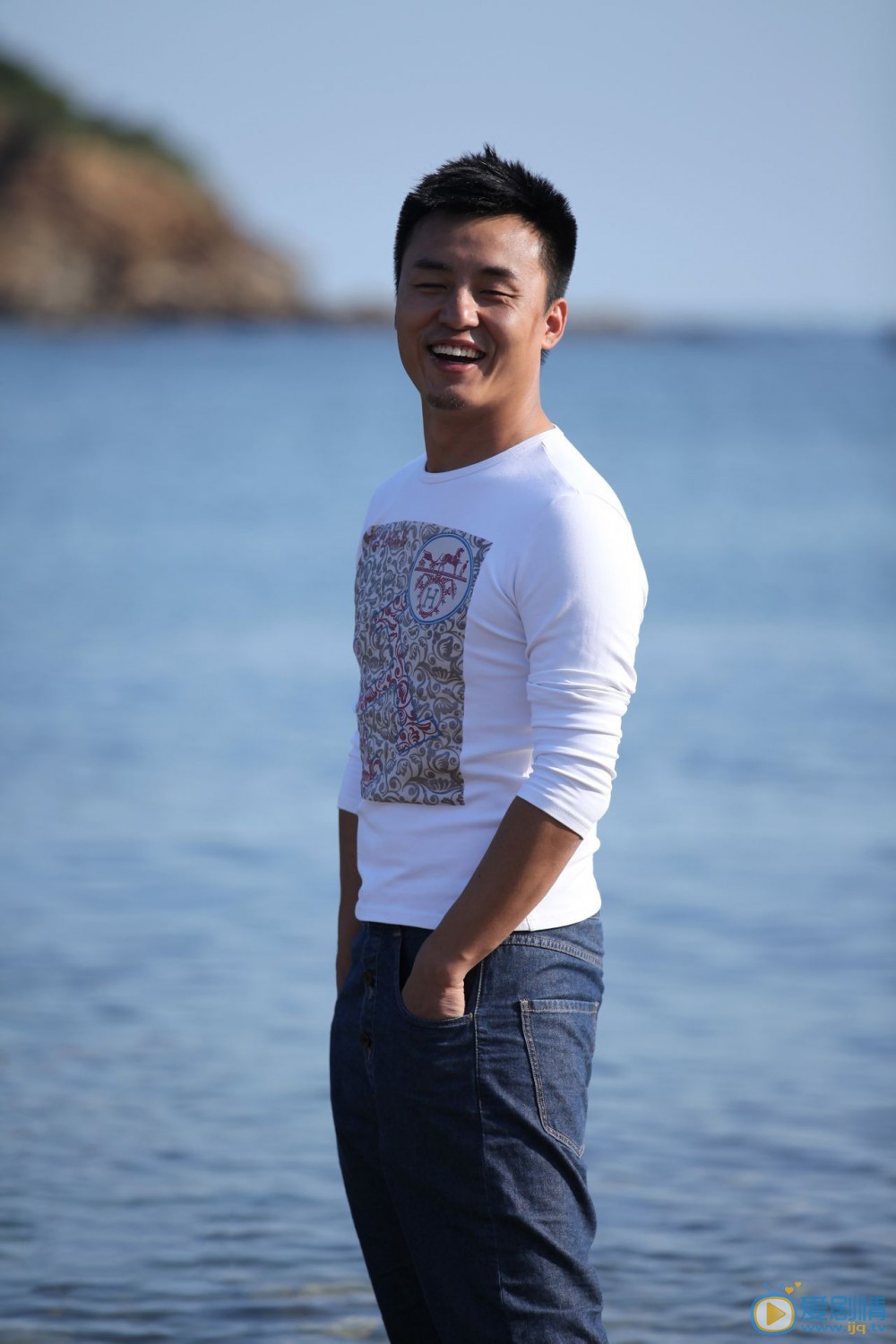 时男年轻照图片 时男高清写真_时男高清剧照