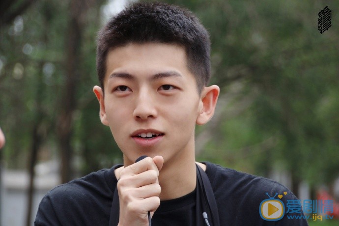 周政杰幕后照图片集 周政杰高清写真_周政杰高清剧照