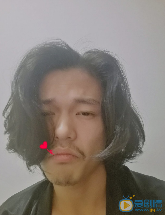 孙子豪搞怪生活照 孙子豪高清写真_孙子豪高清剧照