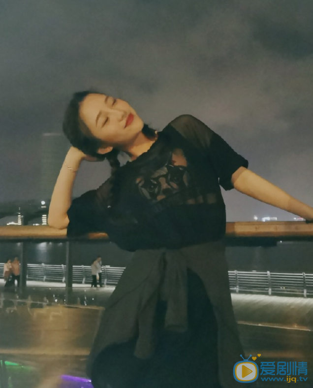 吴竹青生活旅拍照 吴竹青高清写真_吴竹青高清剧照