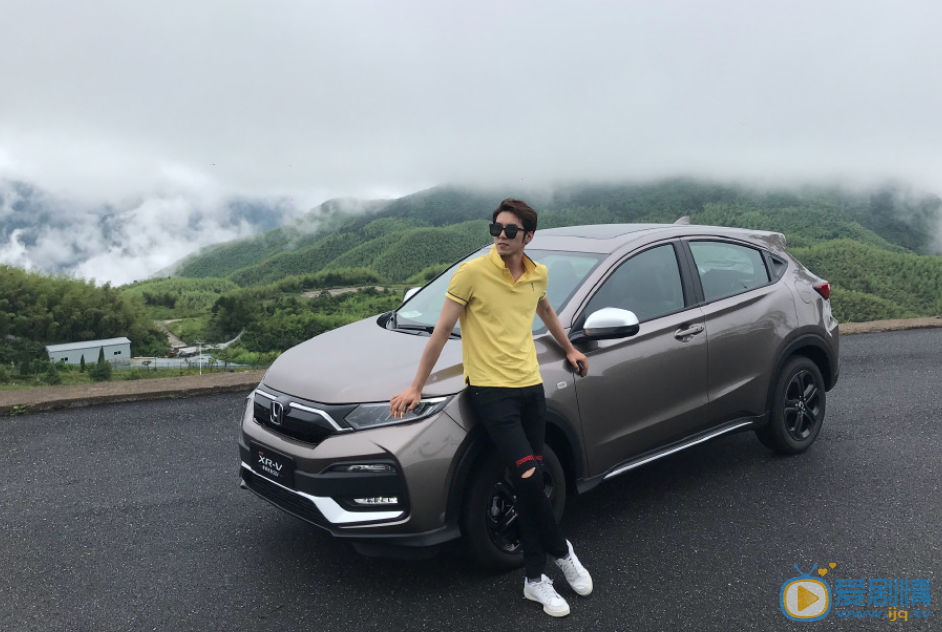 黄政皓旅拍照 黄政皓高清写真_黄政皓高清剧照
