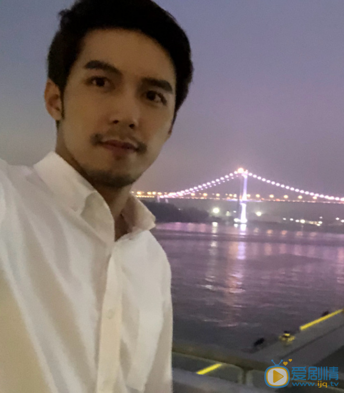 黄政皓旅拍照 黄政皓高清写真_黄政皓高清剧照