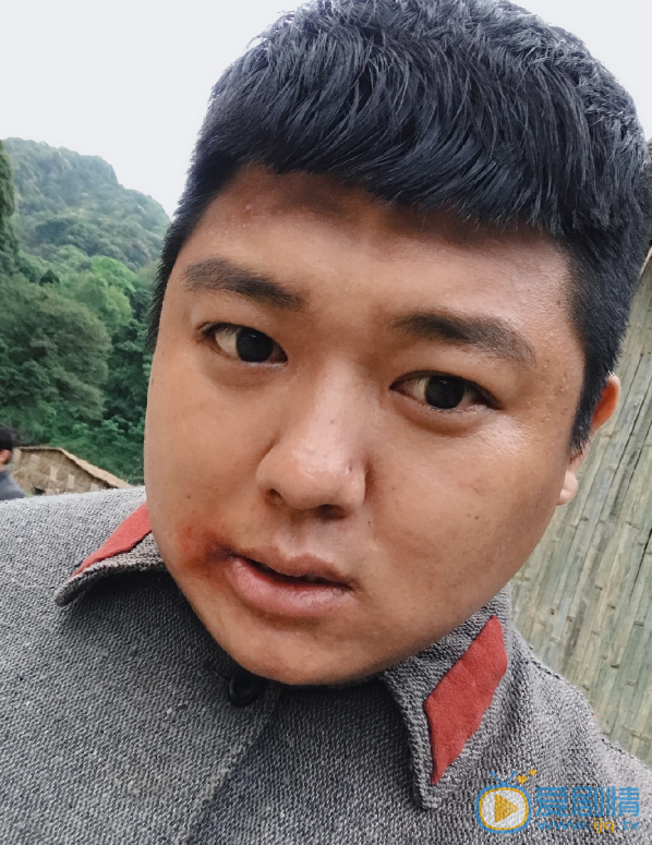 李允傲剧照 李允傲高清写真_李允傲高清剧照