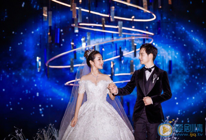 王成阳结婚照图片 王成阳高清写真_王成阳高清剧照