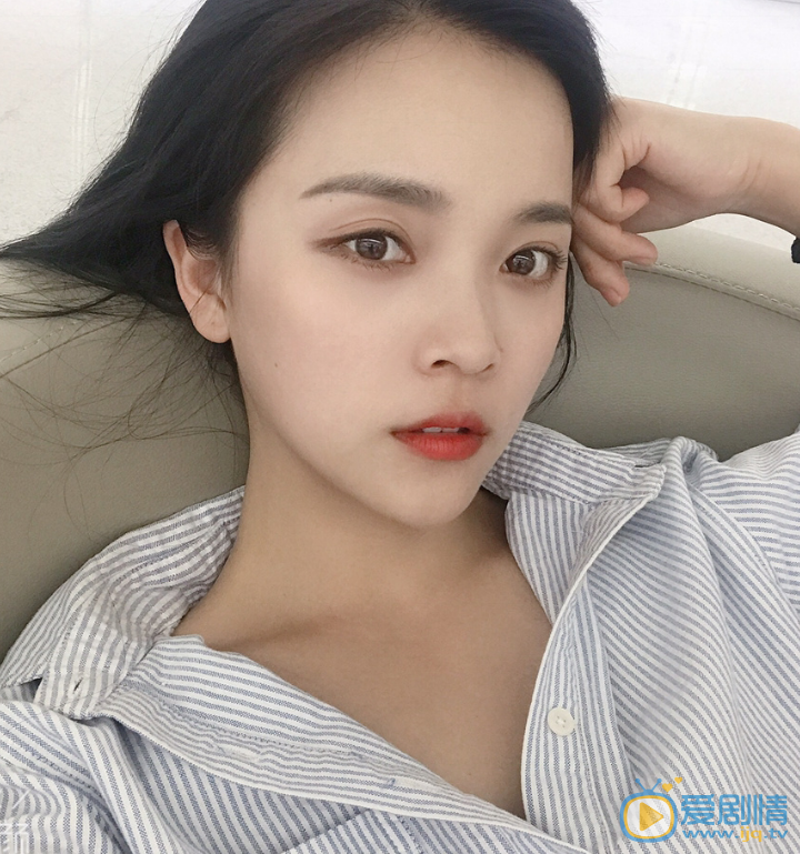 李沐芷甜美写真 李沐芷高清写真_李沐芷高清剧照