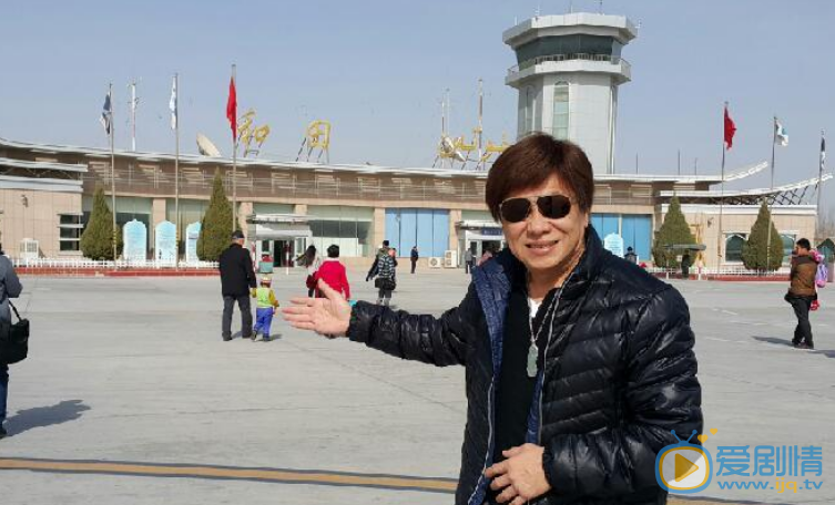 梁小龙生活照 梁小龙高清写真_梁小龙高清剧照