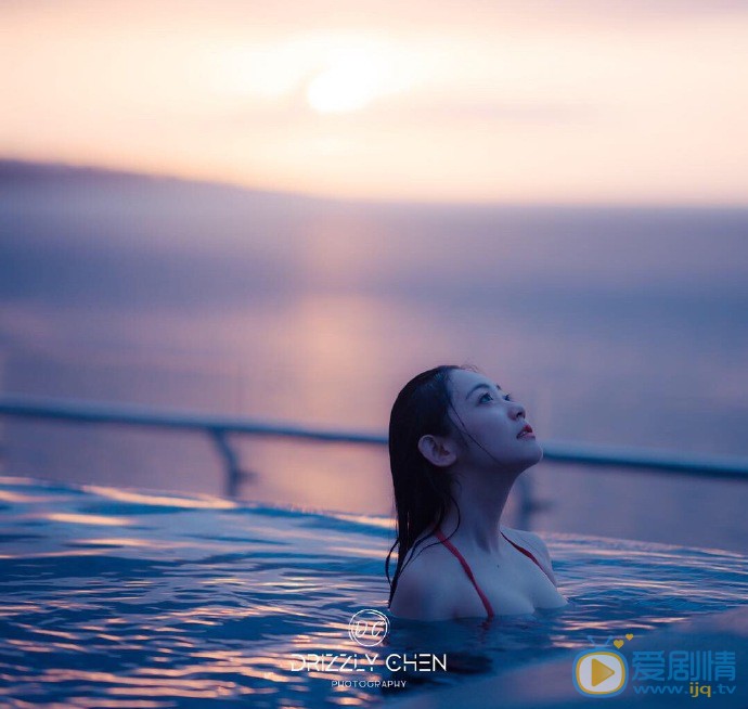 孙梓毓精选泳装照图片 孙梓毓高清写真_孙梓毓高清剧照