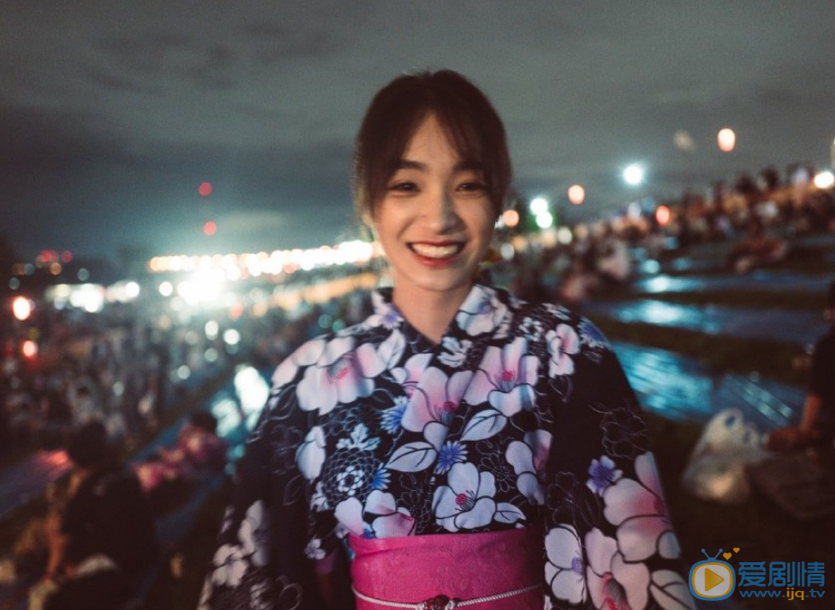索朗美淇写真 索朗美淇高清写真_索朗美淇高清剧照