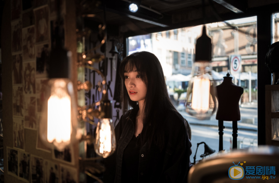 索朗美淇唯美旅拍 索朗美淇高清写真_索朗美淇高清剧照