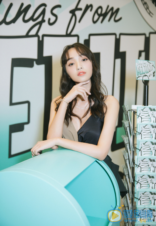 索朗美淇写真 索朗美淇高清写真_索朗美淇高清剧照