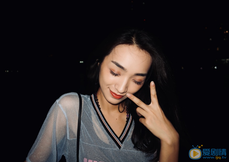 索朗美淇写真 索朗美淇高清写真_索朗美淇高清剧照