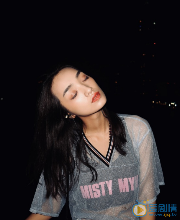 索朗美淇写真 索朗美淇高清写真_索朗美淇高清剧照