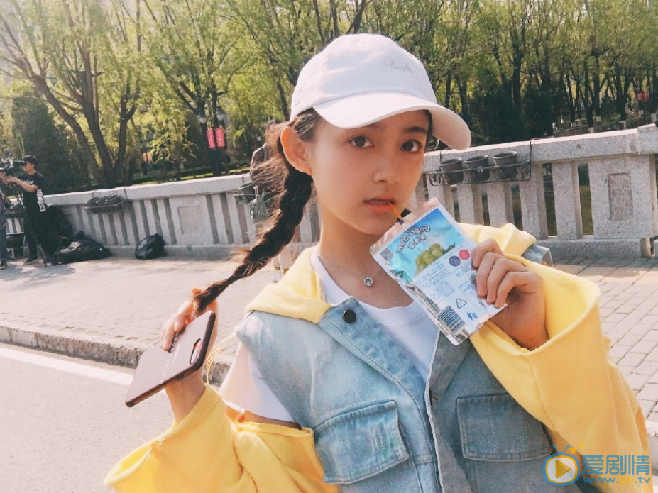 屠芷莹旅拍照 屠芷莹高清写真_屠芷莹高清剧照