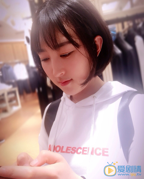 李海银生活照 李海银高清写真_李海银高清剧照