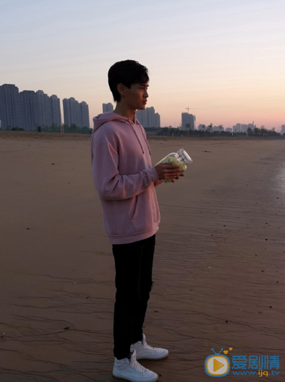 姜赫铭生活照 姜赫铭高清写真_姜赫铭高清剧照