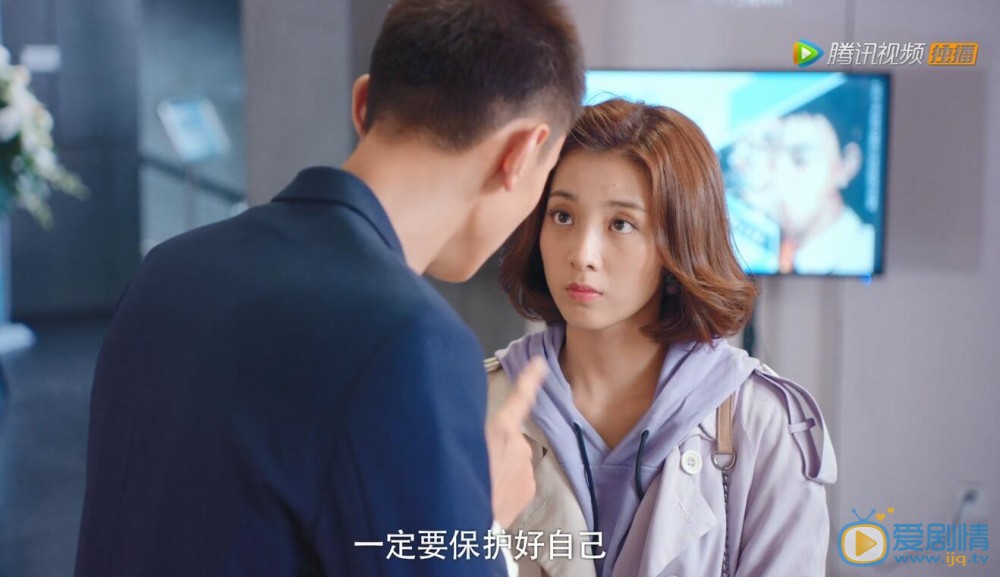 外星女生柴小七方烈喜欢柴小七还是江雪？