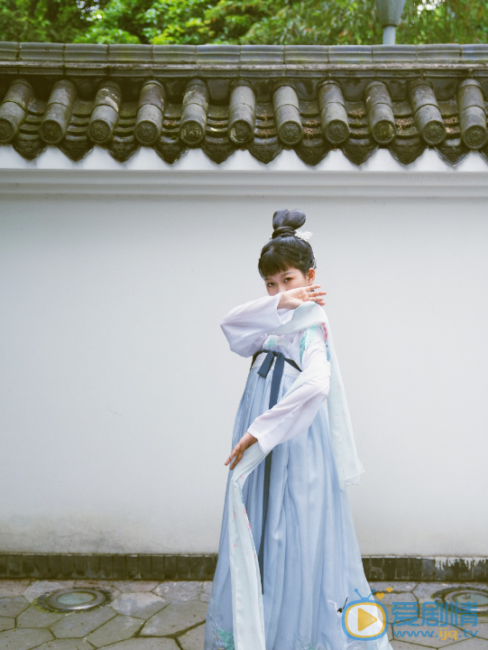 尧洋户外图片 尧洋高清写真_尧洋高清剧照