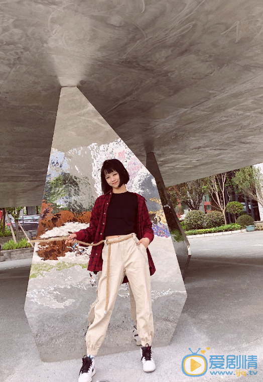 尧洋户外图片 尧洋高清写真_尧洋高清剧照
