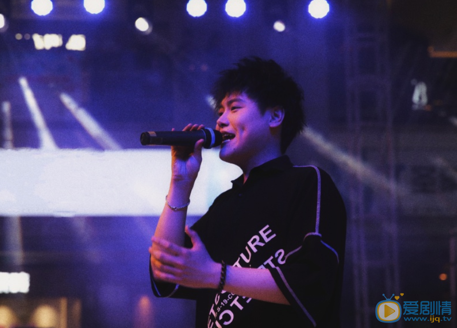 陈柯宇舞台照 陈柯宇高清写真_陈柯宇高清剧照
