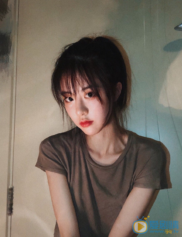 徐沁甜美图片 徐沁高清写真_徐沁高清剧照