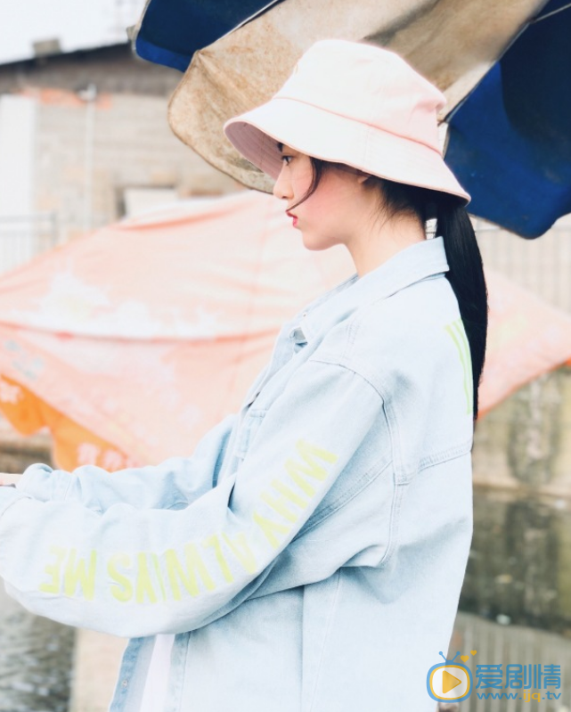 徐沁旅拍照 徐沁高清写真_徐沁高清剧照
