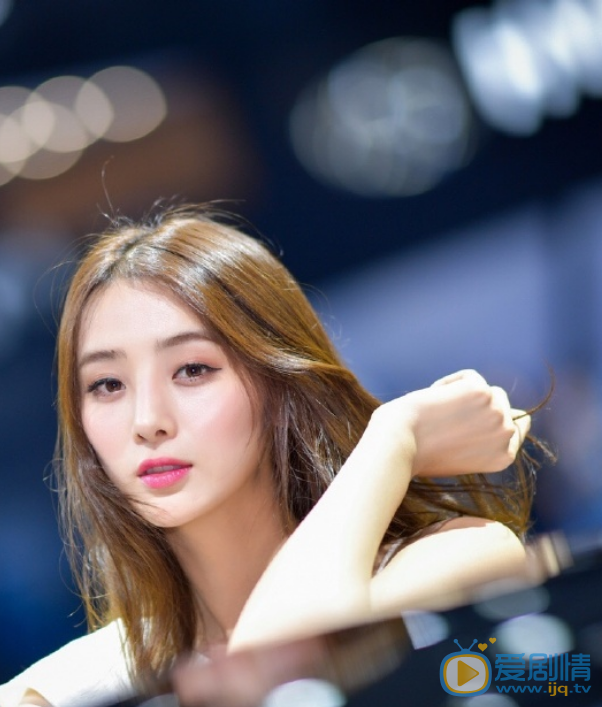 李腾腾甜美写真 李腾腾高清写真_李腾腾高清剧照