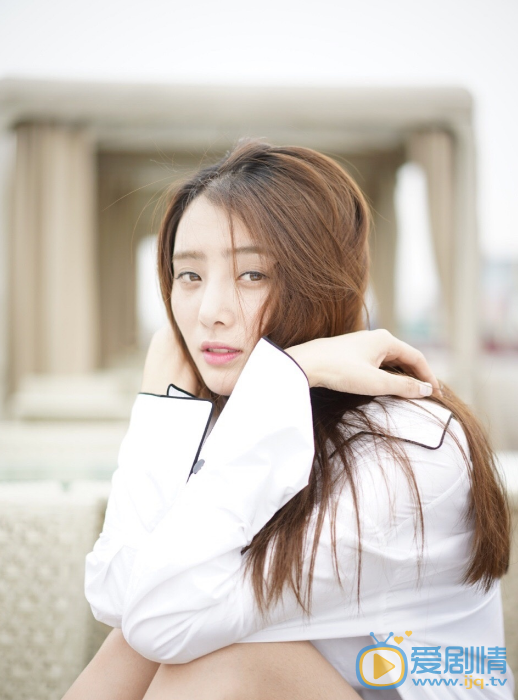 李腾腾唯美户外写真 李腾腾高清写真_李腾腾高清剧照