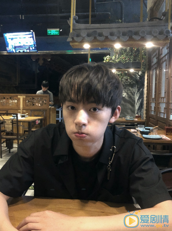 周体顺生活照 周体顺高清写真_周体顺高清剧照