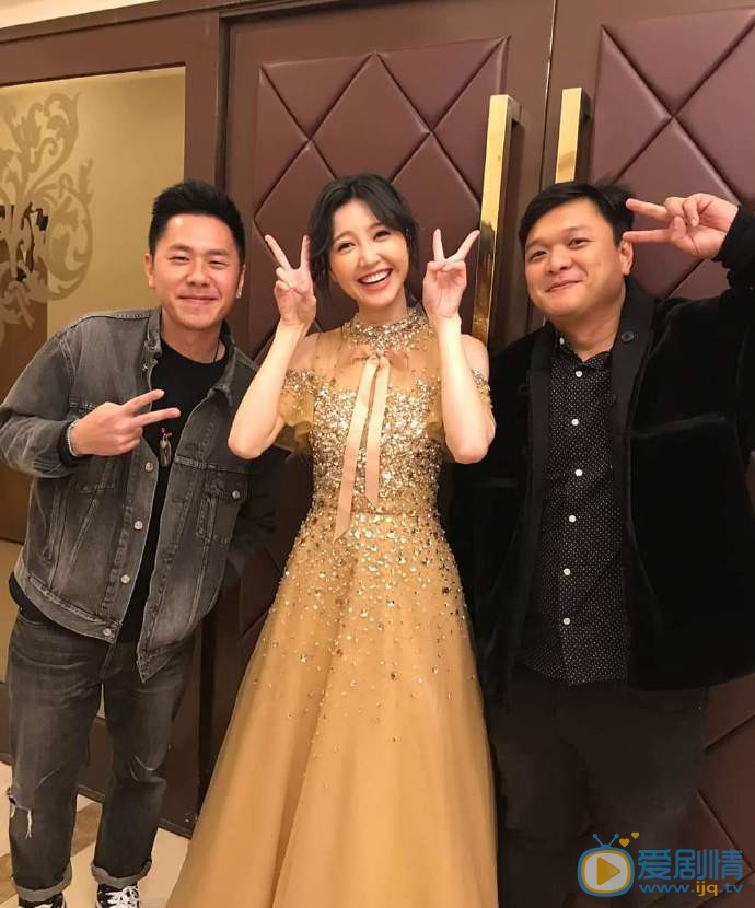 吴若希舞台活动照图片 吴若希高清写真_吴若希高清剧照