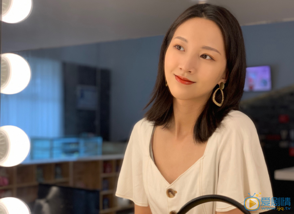 高智洋图片 高智洋高清写真_高智洋高清剧照