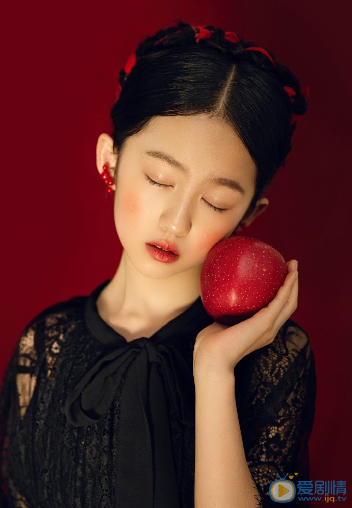 吕晨悦复古风写真图片 吕晨悦高清写真_吕晨悦高清剧照
