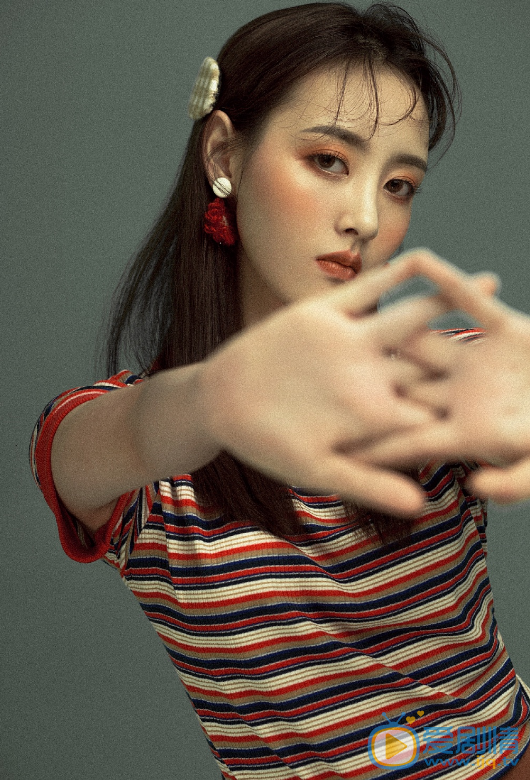 朱近桐复古妆
