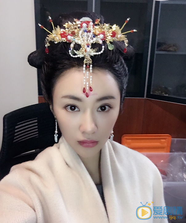 佴一文剧照 佴一文高清写真_佴一文高清剧照