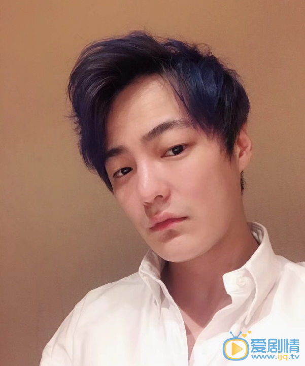 向沛林生活照 向沛林高清写真_向沛林高清剧照